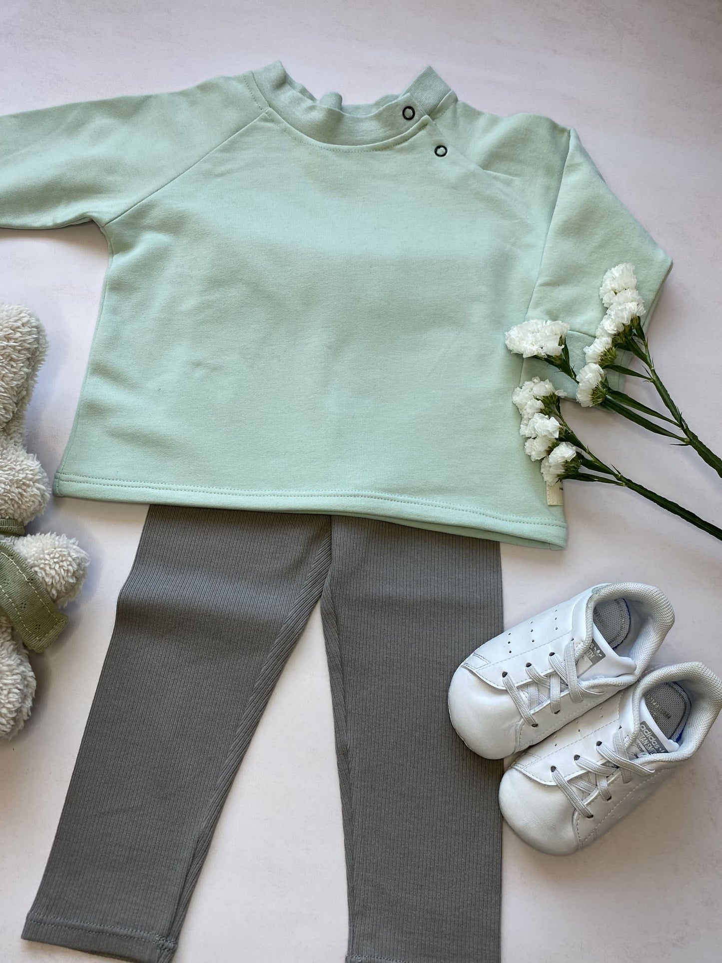 Mini &amp; Co apple green sweatshirt